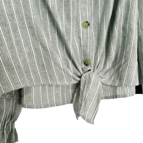 Hem & Thread Light Sage Off the Shoulder Front Tie Blouse NWT sz M - Picture 8 of 10